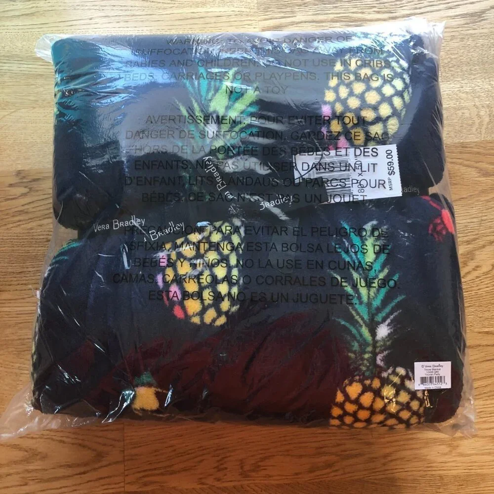 Vera Bradley Toucan Party Throw Blanket Pineapple Print Soft Cozy 80